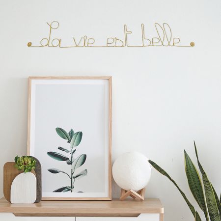 Message simple en fil de fer " La vie est belle " - à punaiser - Bijoux de mur