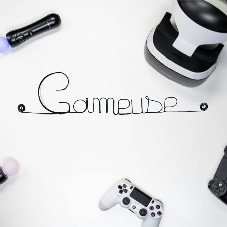 D&eacute;coration Murale en Fil de Fer "Gameuse" - &agrave; punaiser - Bijoux de Mur - Chambre Enfant/Ado