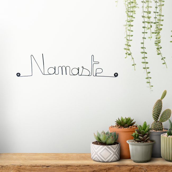 Décoration Murale Yoga en fil de fer "Namaste" à punaiser - Bijoux de Mur