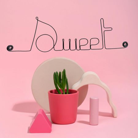 Décoration Murale en Fil de Fer "Sweet" - à punaiser - Bijoux de Mur- Chambre Enfant/Ado