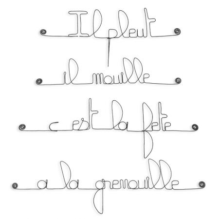 Citation " Il pleut, il mouille, c'est la fête à la grenouille " en fil de fer - à punaiser - Bijoux de mur