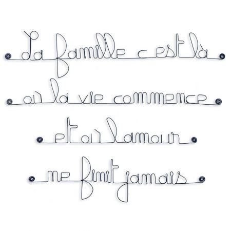 Citation en fil de fer " La famille c'est là où la vie commence et où l'amour ne finit jamais " - à punaiser - Bijoux de mur